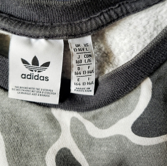 Adidas crewneck - Picture 2 of 3